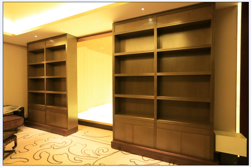 別墅密室門應(yīng)該怎樣設(shè)計(jì)，別墅密室門的材質(zhì)性