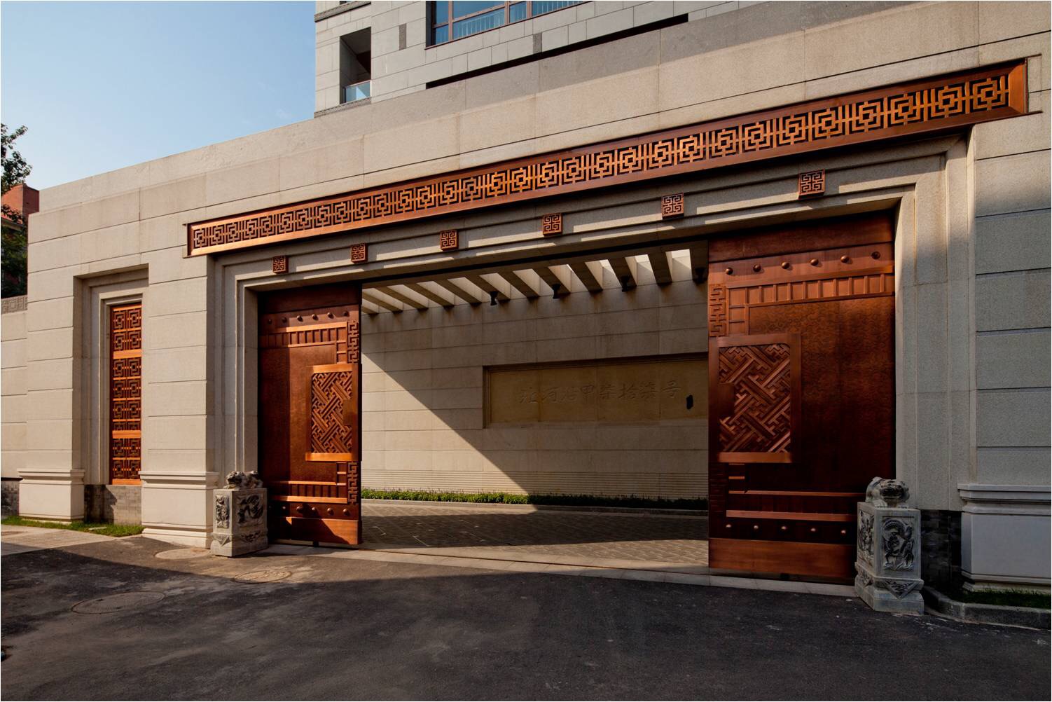 解析別墅庭院大門的巔峰之戰(zhàn)