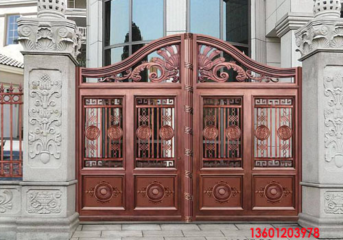庭院鑄鋁鋁藝大門(mén)應(yīng)該怎樣選擇