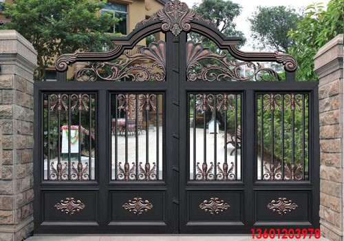安裝庭院別墅鋁藝大門，庭院別墅鋁藝